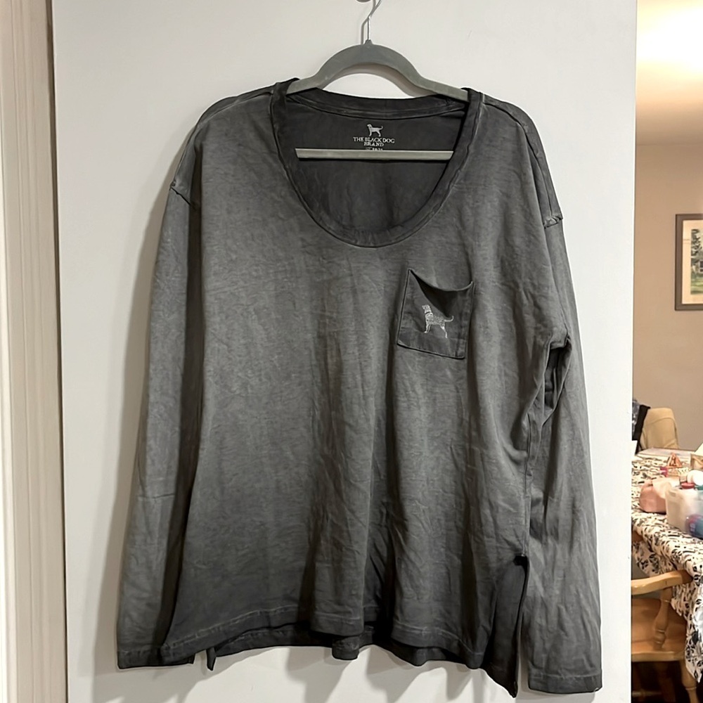 The Black Dog Brand Boyfriend Tee